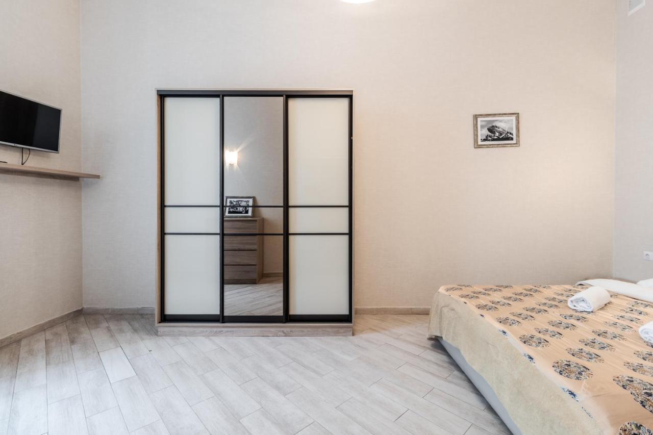 Nikolaj Kopernikus Apartment Lemberg Exterior foto